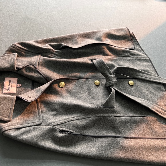 Juicy Couture Poncho - Picture 3 of 10